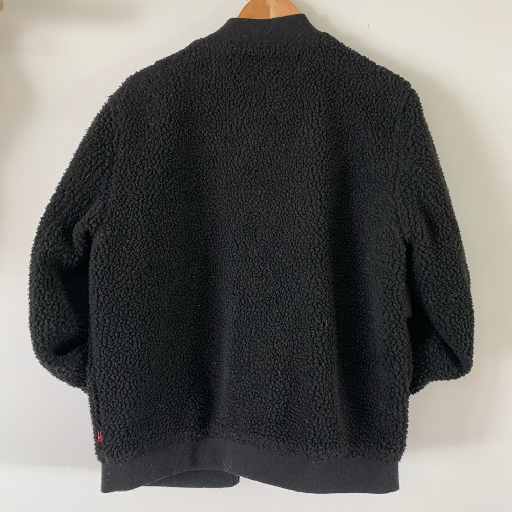 Fluffy Levi’s Jacket - Picture 4 of 5